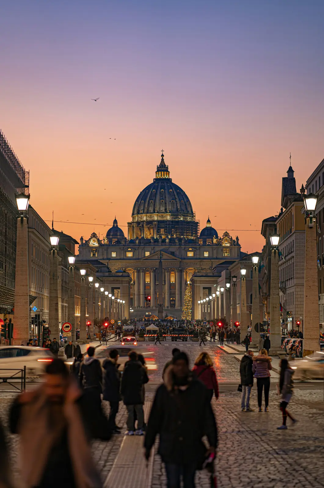 Galería de esculturas en los Museos Vaticanos